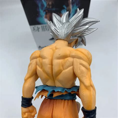 Dragon Ball Z Goku Silver Collection Goku Silver Figure