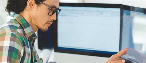Det Här Gör En Supporttekniker Inom It Support Tng
