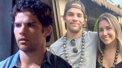 Jessica Alba Rocks A Teeny Bikini In Hawaii Ahead Of Th Birthday See The Pics