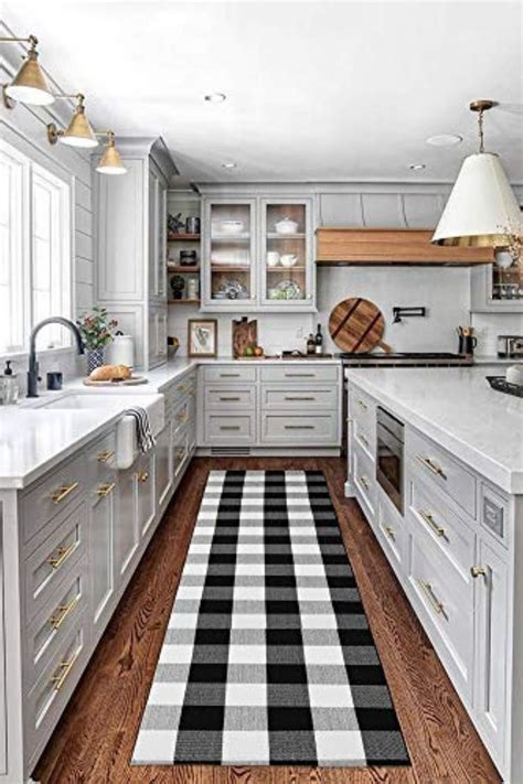 19 Farmhouse Kitchen Rugs & Ideas