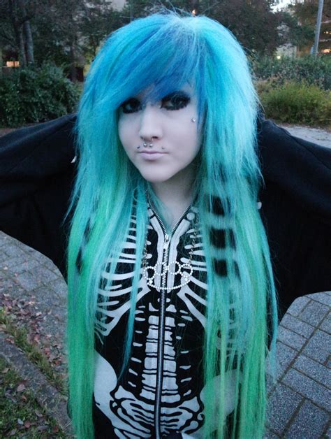 hair blue green 5