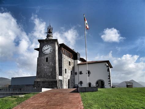 De Casa Torre Madariaga a Centro de Biodiversidad de Euskadi (Ekoetxe)