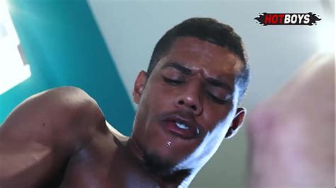 Dando Meu Cuzinho Pro Vizinho XVIDEOS