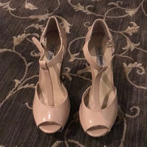 Steve Madden Shoes Steve Madden Nude Platforms With Gold Heel Poshmark