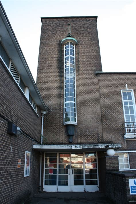 Bowes Road Municipal Buildings London 1935 1940 M O D E R N I S T