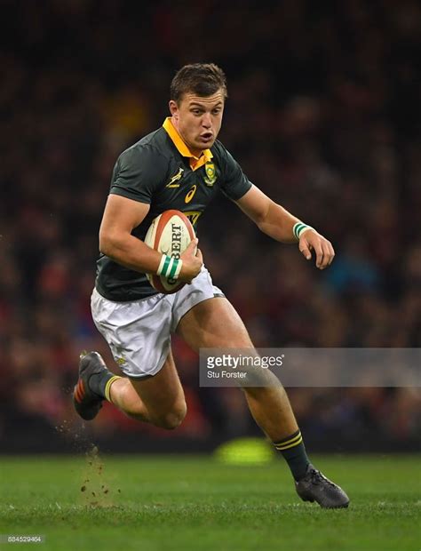 Rugby World Cup Reminds South Africa It S Still Divided On Race South