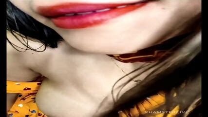 Lisa Bhabhi Strip Chat Model Big Boobs Pressing And Pussy On Toy