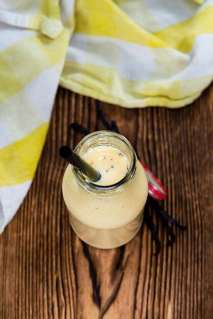 Premium Photo | Vanilla milk homemade