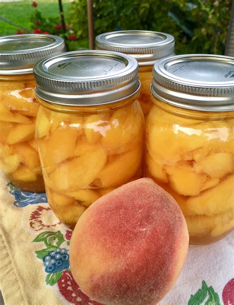 Classic Canned Peaches