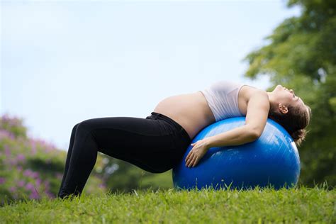 22 Safe And Effective Abdominal Ab Exercises During Pregnancy