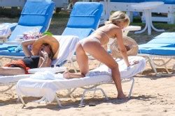 Kate Hudson Wearing A Bikini In Hawaii Lqtag Page Phun Org Forum