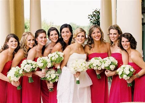 8 Bridesmaids Bridal Party Portrait Keswick Hall Designed By Easton