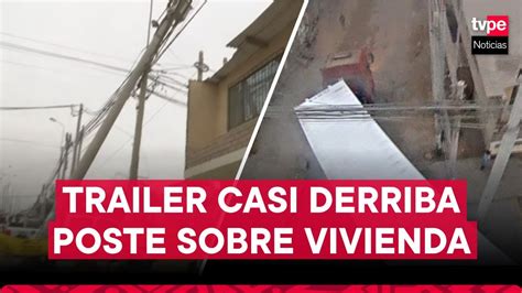 Villa El Salvador tráiler impacta contra poste de luz y pone en riesgo