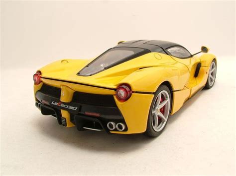 Ferrari LaFerrari 2013 Gelb Modellauto 1 18 Hot Wheels Elite 159 95