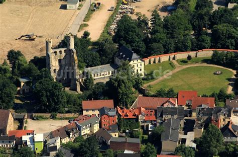 Saalfeld Saale Aus Der Vogelperspektive Burgruine Hoher Schwarm In