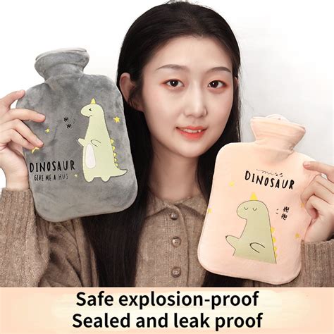 2022 Latest Style PVC Water Injection Hot Bottle Cartoon Cloth Cover Student Hand Warmer Cute