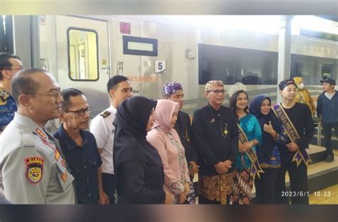 Mulai 1 Juni 2023 Semua Kereta Api Eksekutif Berhenti Di Stasiun Ciamis