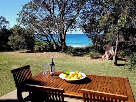 Mollymook Accommodation | NSW Holidays & Accommodation, Things to Do ...