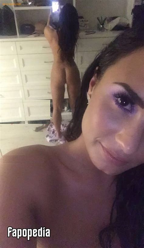 Demi Lovato Nude Leaks Photo Fapopedia