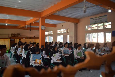 Orientasi Pengenalan Akademik Dan Kemahasiswaan Prodi Pendidikan Dokter