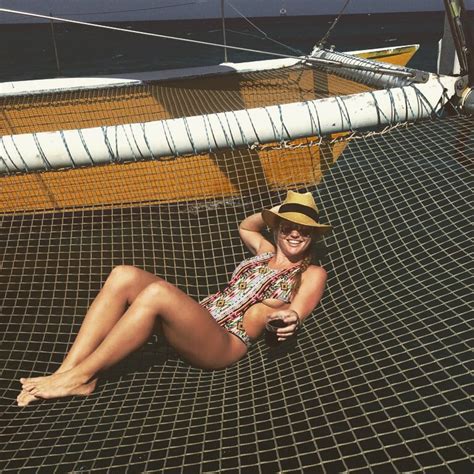 She Wants Attention Porn Pic