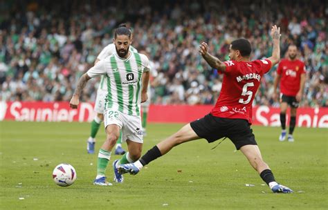 Cr Nica El Betis Goza De La Felicidad De Los Ganadores