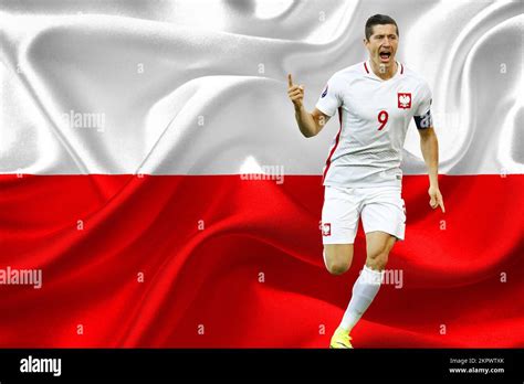 Robert Lewandowski Illustration Hi Res Stock Photography And Images Alamy