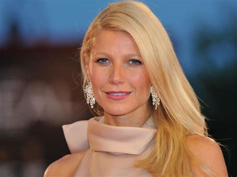 Gwyneth Paltrow Buys Teenage Son Boob Puzzle For Lockdown The Independent The Independent