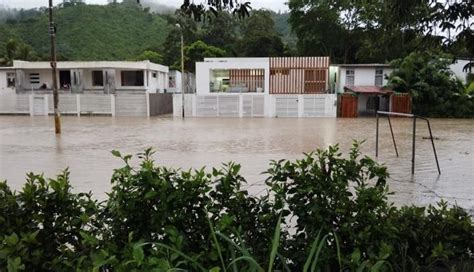 Esmeraldas tormenta desborda los ríos e inunda varios cantones de la