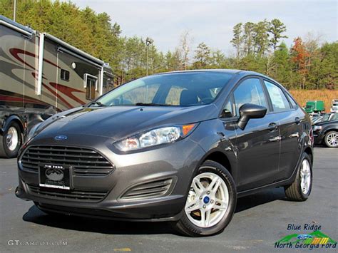 2019 Magnetic Ford Fiesta Se Sedan 136257874 Photo 13