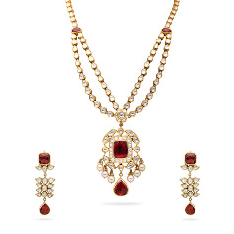 Buy Tanishq Gold Necklace Set At Best Price Tanishq Us