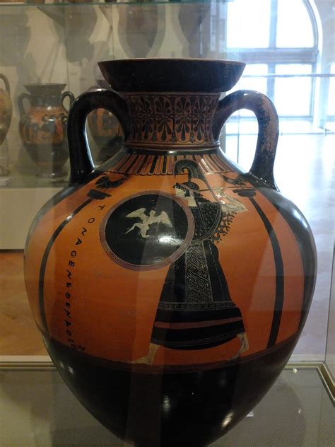 Terracotta Panathenaic Prize Amphora C Bc Terracotta Flickr