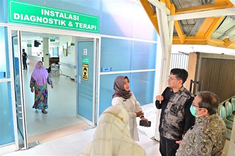 Pemprov Persen Pasien Rsud Arifin Achmad Peserta Bpjs Pelayanan