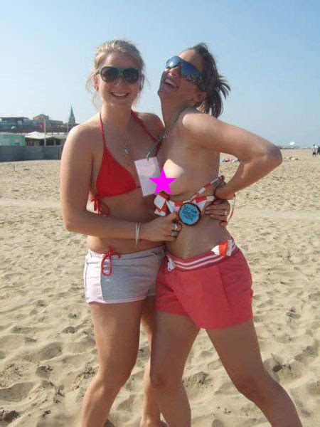 Embarrassing Bikini Untied