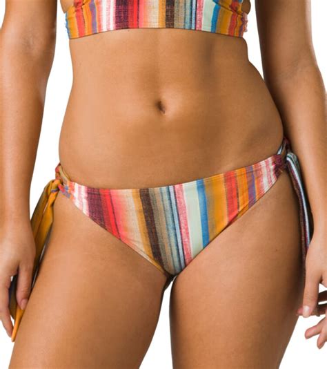 Hot Sexy Atallia Loeffler Bikini Pics