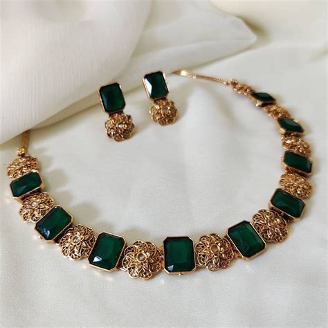Discover 90 Emerald necklace and gold jewelry fashion ideas on this ...