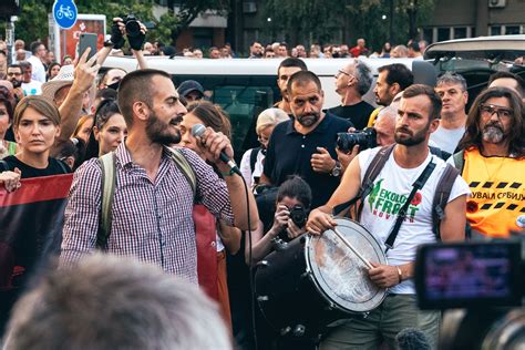 Osuda Pretnji Upu Enih Aktivisti Brajanu Brkovi U U Novom Sadu Autonomija