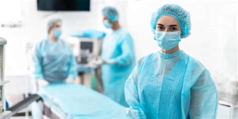 How To Become A Surgical Assistant Salary Qualification Skills Role And Responsibilities