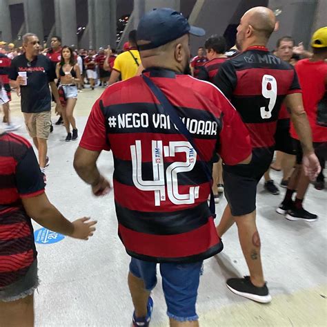 Flamengo on Twitter Registros de Flamengo 8 x 2 Maringá Lança sua