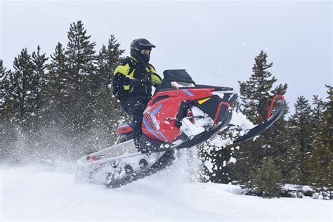 2020 Polaris RMK EVO | SnoWest Magazine