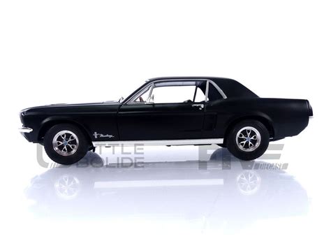 GREENLIGHT COLLECTIBLES 1/18 – FORD Mustang Coupe – 1968 - Five Diecast