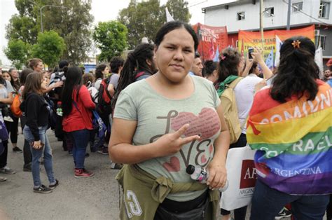 Crónica Y Fotos Primera Marcha Del Orgullo Villera Y Plurinacional