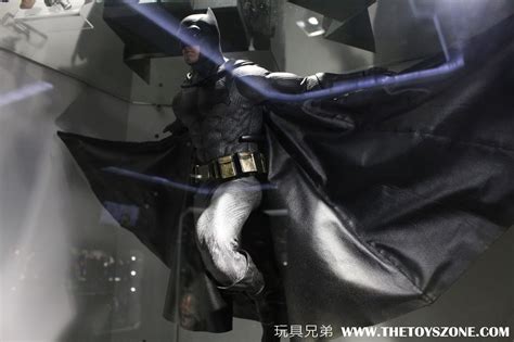 實拍 Hot Toys Suicide Squad 自殺特攻 超能暴隊蝙蝠俠 比例珍藏人偶 Toys Zone D 玩具兄弟 Figures Price List
