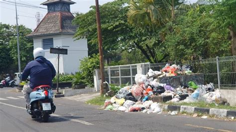 Sehari Penutupan Tpst Piyungan Tumpukan Sampah Di Kota Jogja Mulai