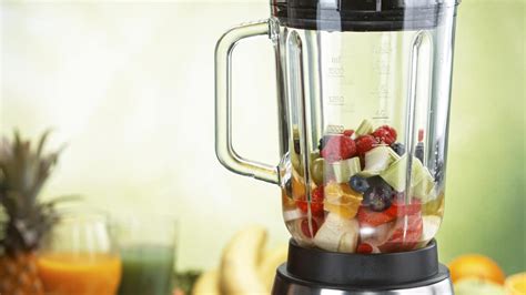 Best Glass Blender: 5 Blenders That Will Make Your Life Easier