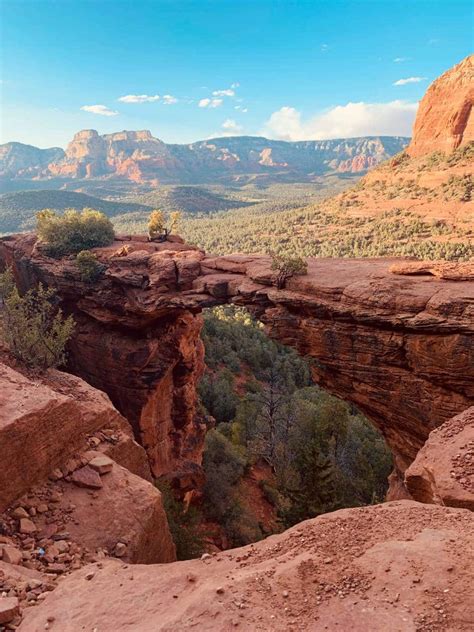 How To Hike Devils Bridge Sedona The Discoveries Of