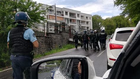 Gilets Jaunes Lintervention Des Gendarmes Continue Linfo Re