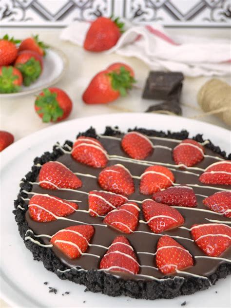 Tarta Fácil De Chocolate Con Fresas Cuuking Recetas De Cocina