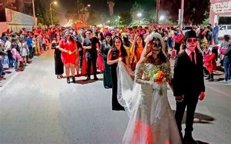 Desfile Conmemorativo Al D A De Muertos En San Pedro El Sol De La