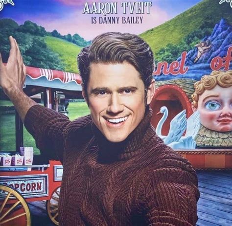 Aaron Tveit Schmigadoon